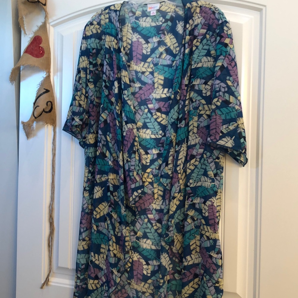 Boho feather print Shirley by Lularoe